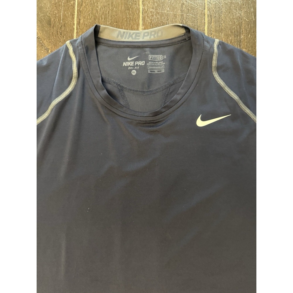 Nike Pro Dri-FIT Shirt Mens XL Navy Blue Fitted Short Sleeve Training Athletic - Picture 2 of 7